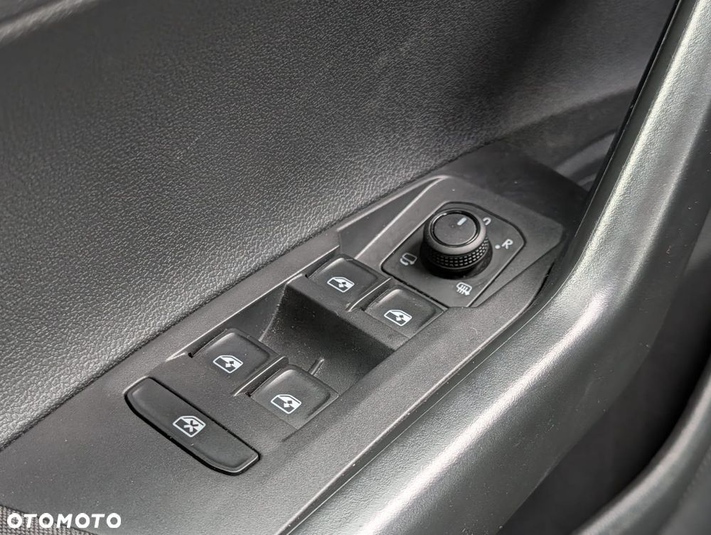 Volkswagen Taigo 1.0 TSI Life Plus - 19