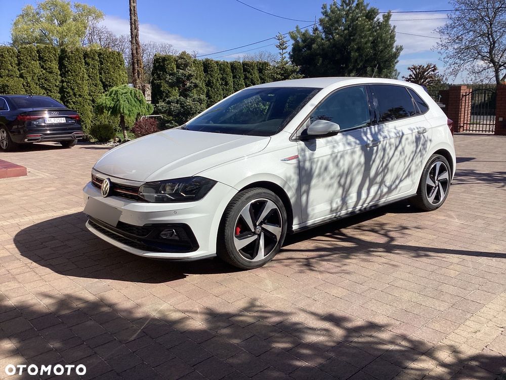 Volkswagen Polo 2.0 TSI DSG GTI - 4