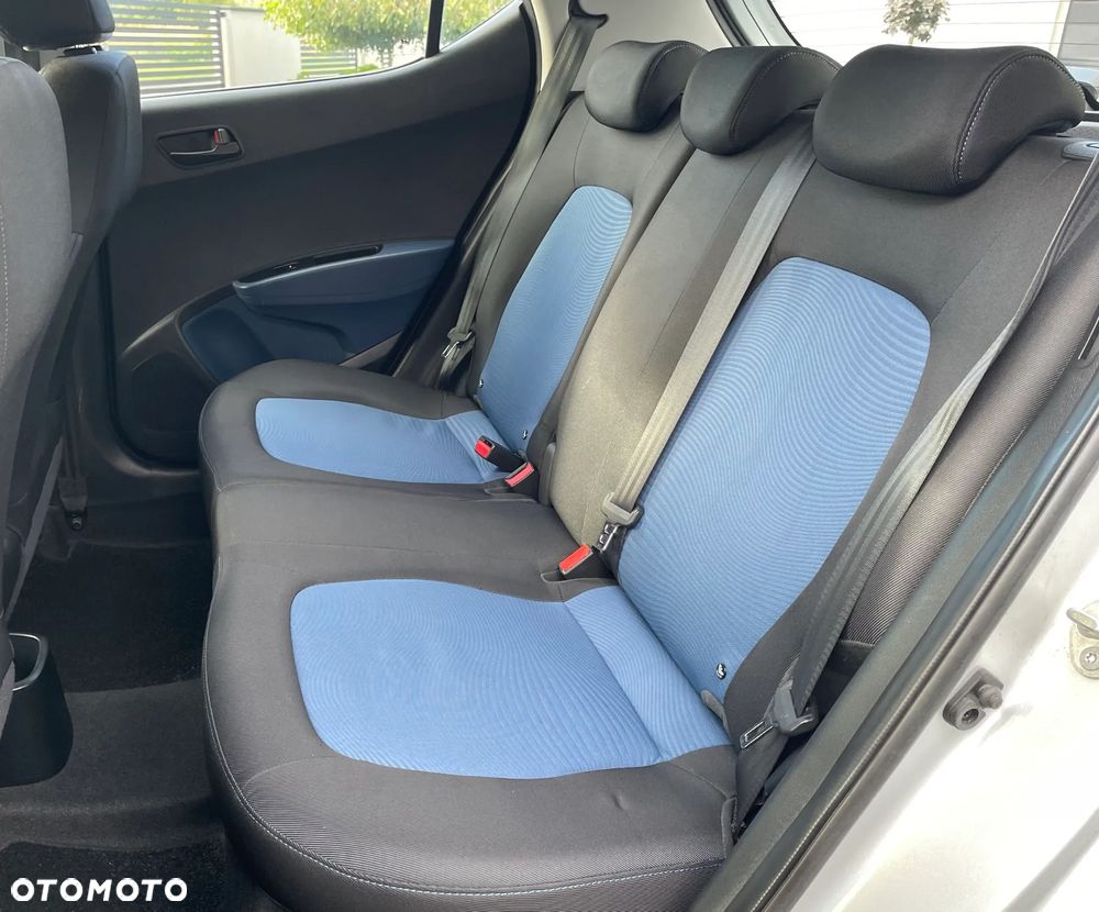 Hyundai i10 1.0 Premium - 11