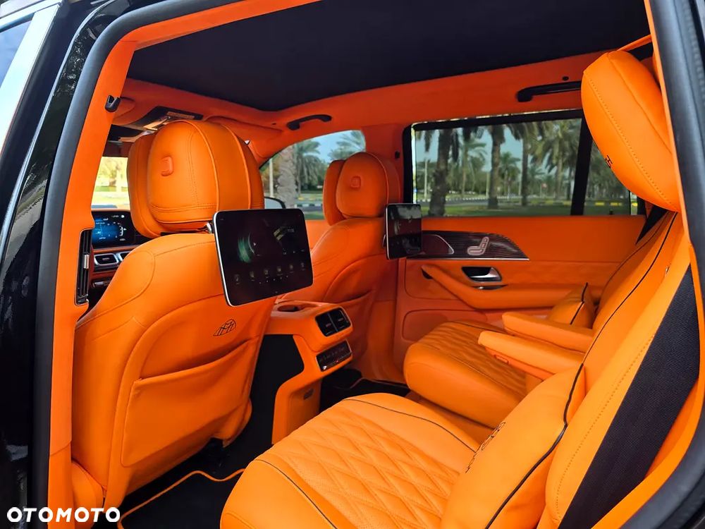 Mercedes-Benz GLS - 14