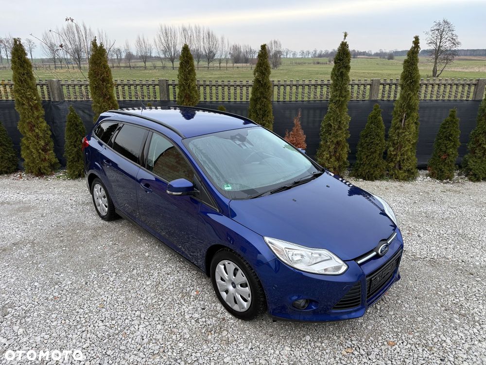 Ford Focus SW - 15