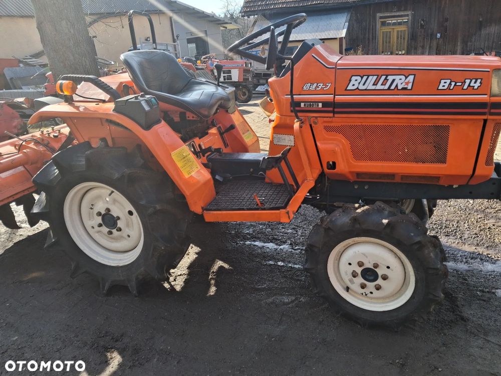 Kubota B1-14 - 4