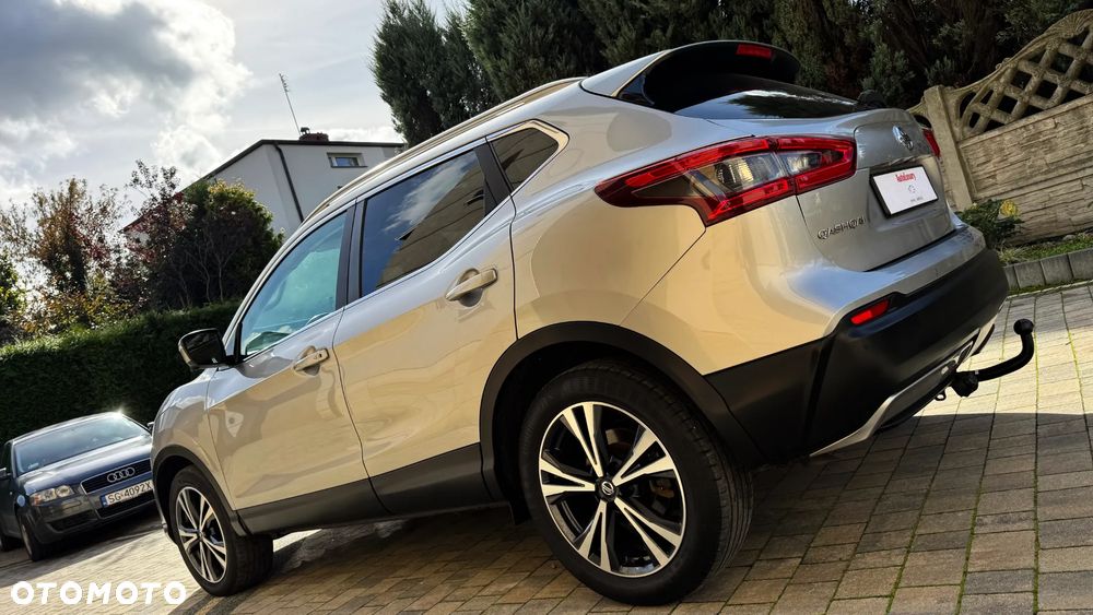 Nissan Qashqai 1.3 DIG-T SHIRO - 8