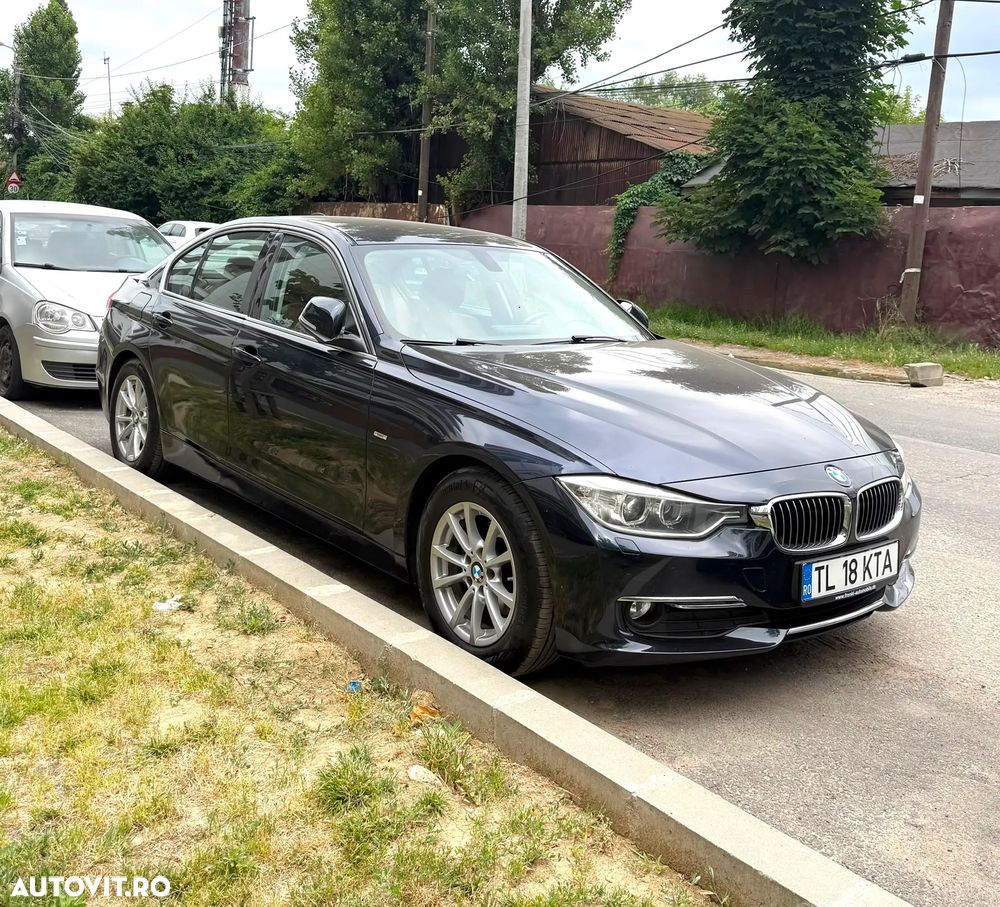 BMW Seria 3 320d Efficient Dynamic Edition Aut. Luxury Line - 1