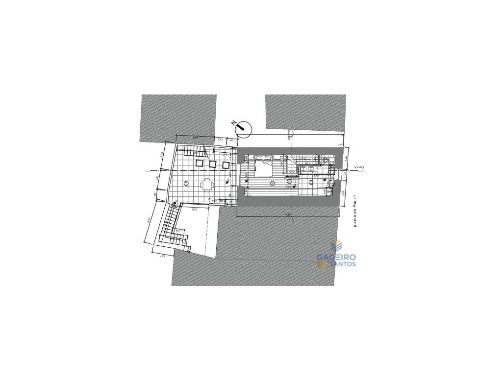 Casa Antiga para Recuperar (Com Projeto Aprovado T1) - Grande imagem: 4/7