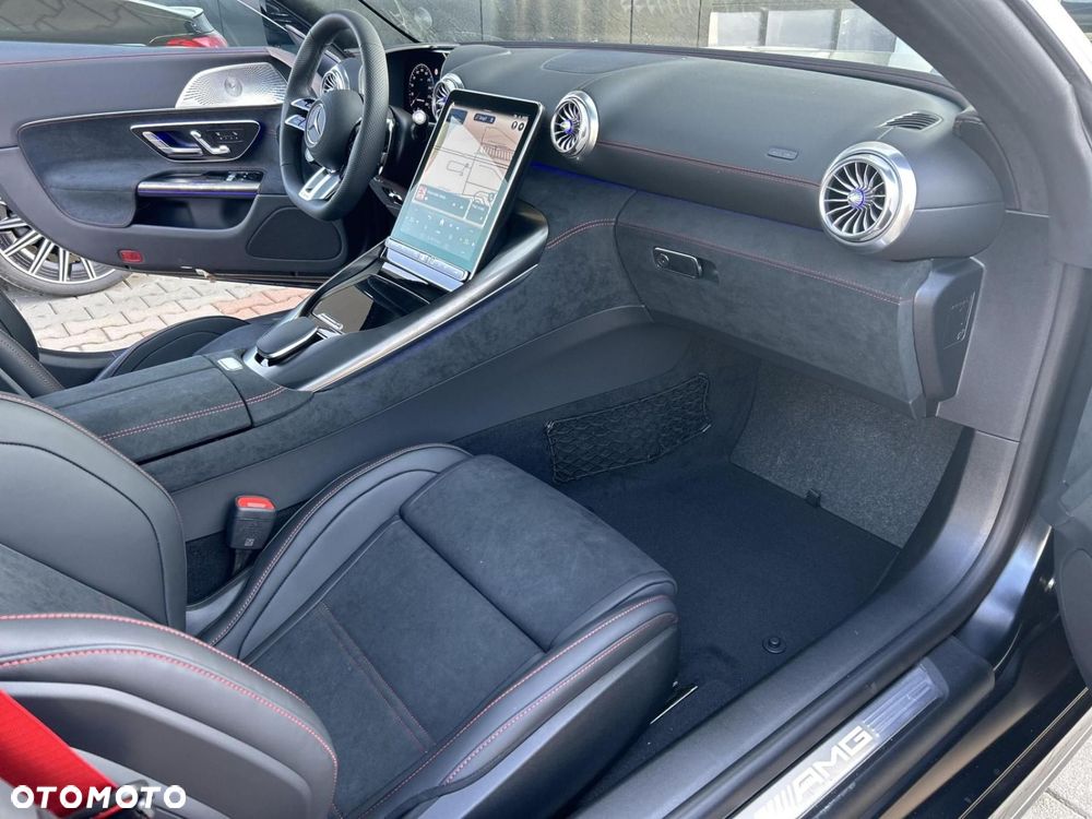 Mercedes-Benz AMG GT - 16