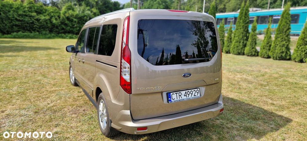 Ford Tourneo Connect Grand ver-1-5-tdci-titanium - 17