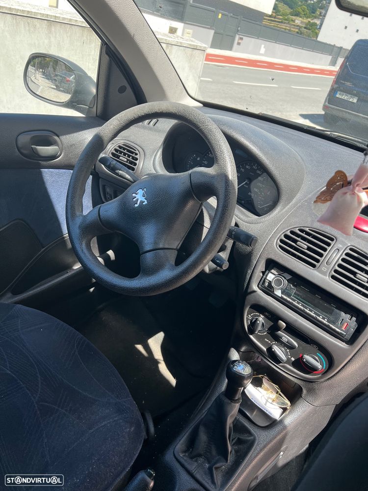 Peugeot 206 1.1 XT - 7