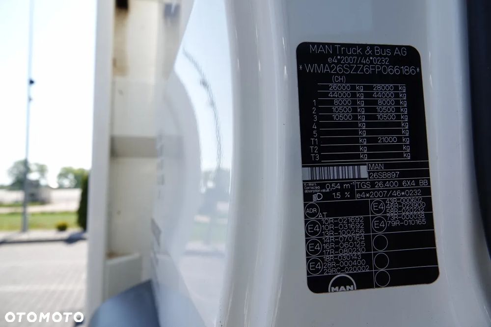 MAN TGS 26.400 / 6x4 / SKRZYNIOWY - 6,5M / HDS HIAB 188 4 x wysów 13 Metrów / EURO 6 / OPONY 100 % / 2016 ROK / STEROWANIE RADIOWE / ROTATOR - 38