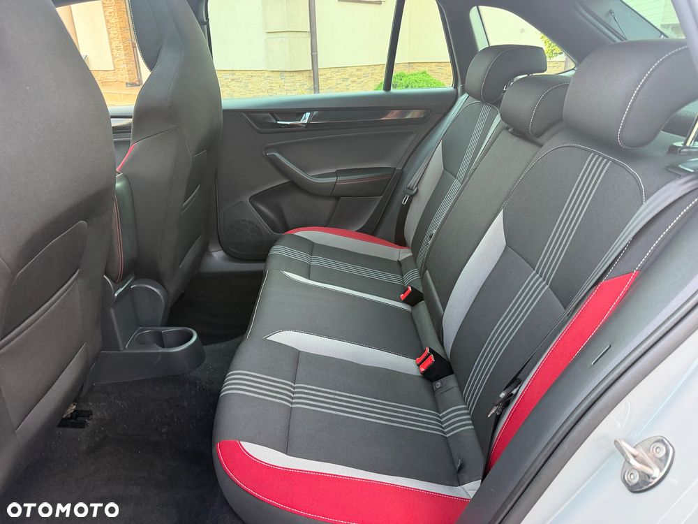 Skoda RAPID Spb 1.0 TSI Monte Carlo - 20