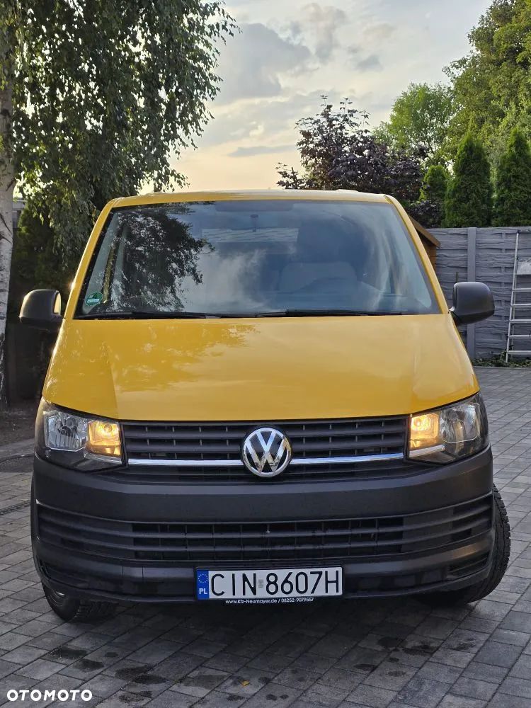 Volkswagen Transporter Lang EU5 - 12