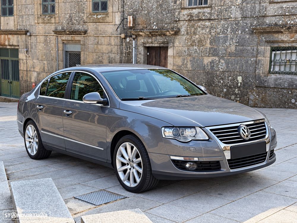 VW Passat 2.0 TDI Edition Highline DSG - 2