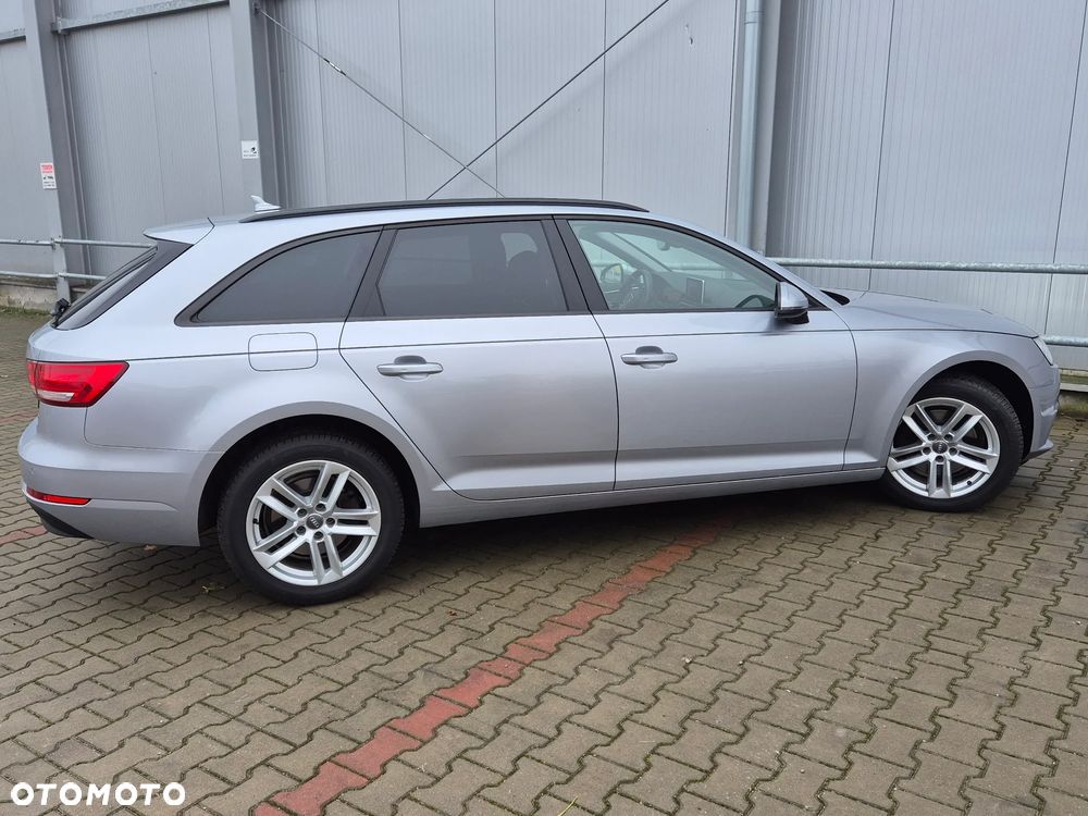 Audi A4 Avant 2.0 TDI S tronic - 8