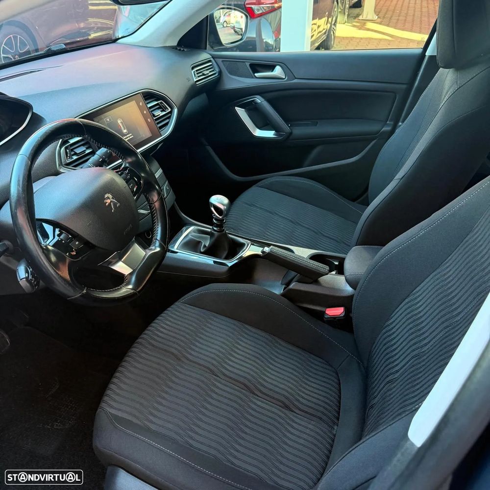 Peugeot 308 1.6 e-HDi Active J17 - 6