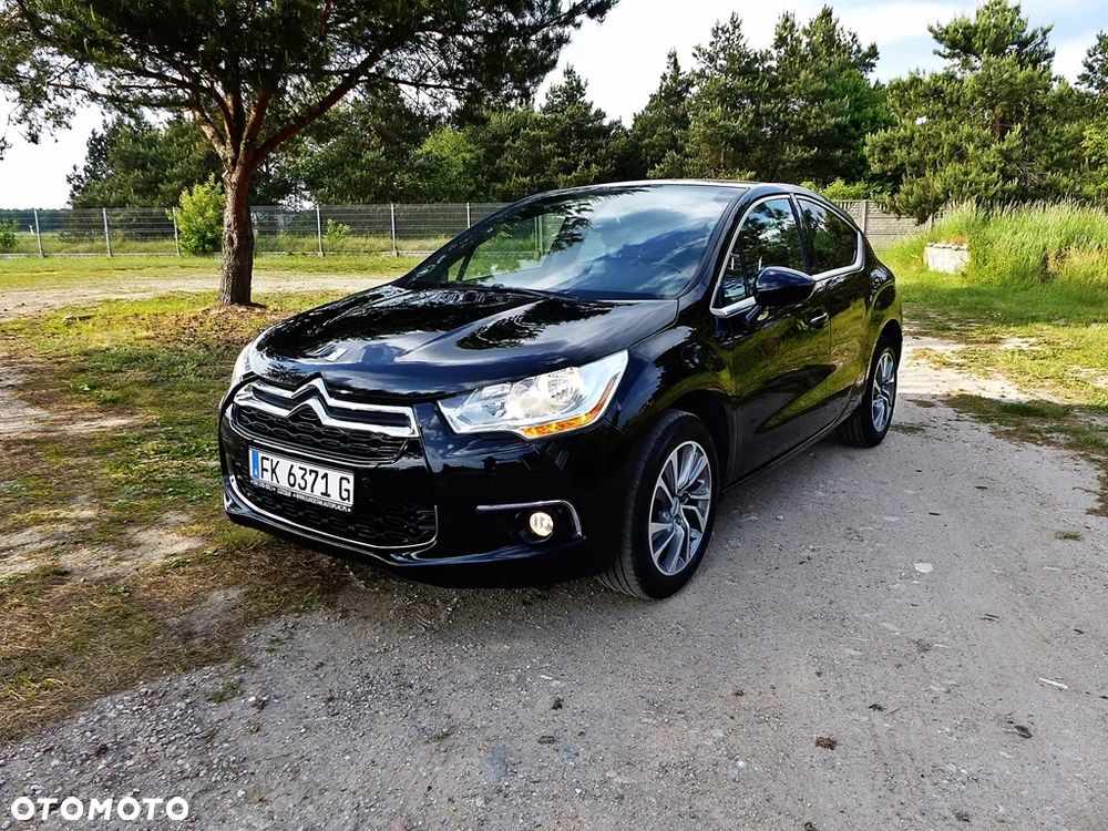 Citroën DS4 1.6 HDi SoChic - 13