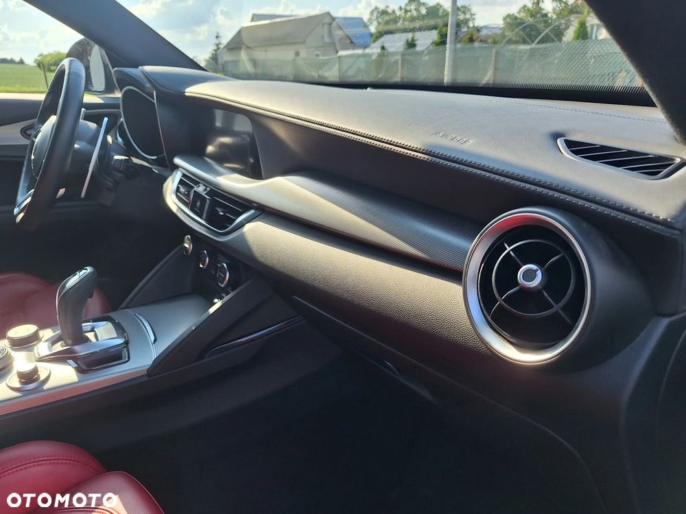 Alfa Romeo Stelvio 2.2 JTDM Sprint Q4 - 27