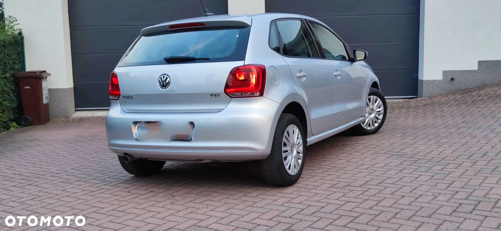 Volkswagen Polo 1.2 TSI MATCH - 6