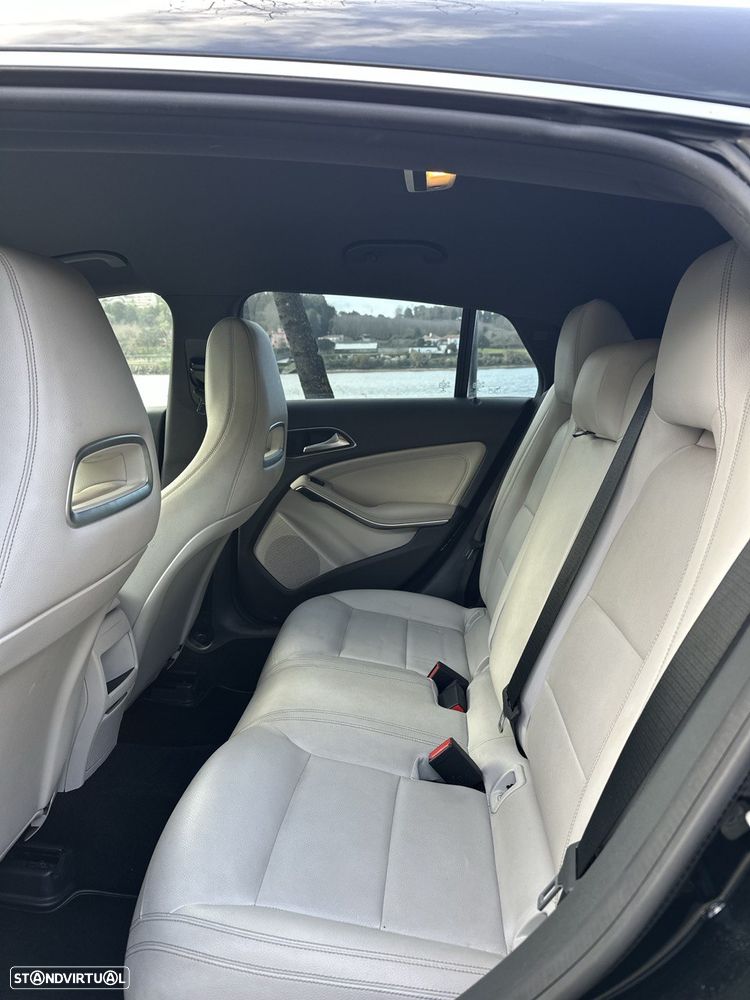 Mercedes-Benz CLA 180 - 7