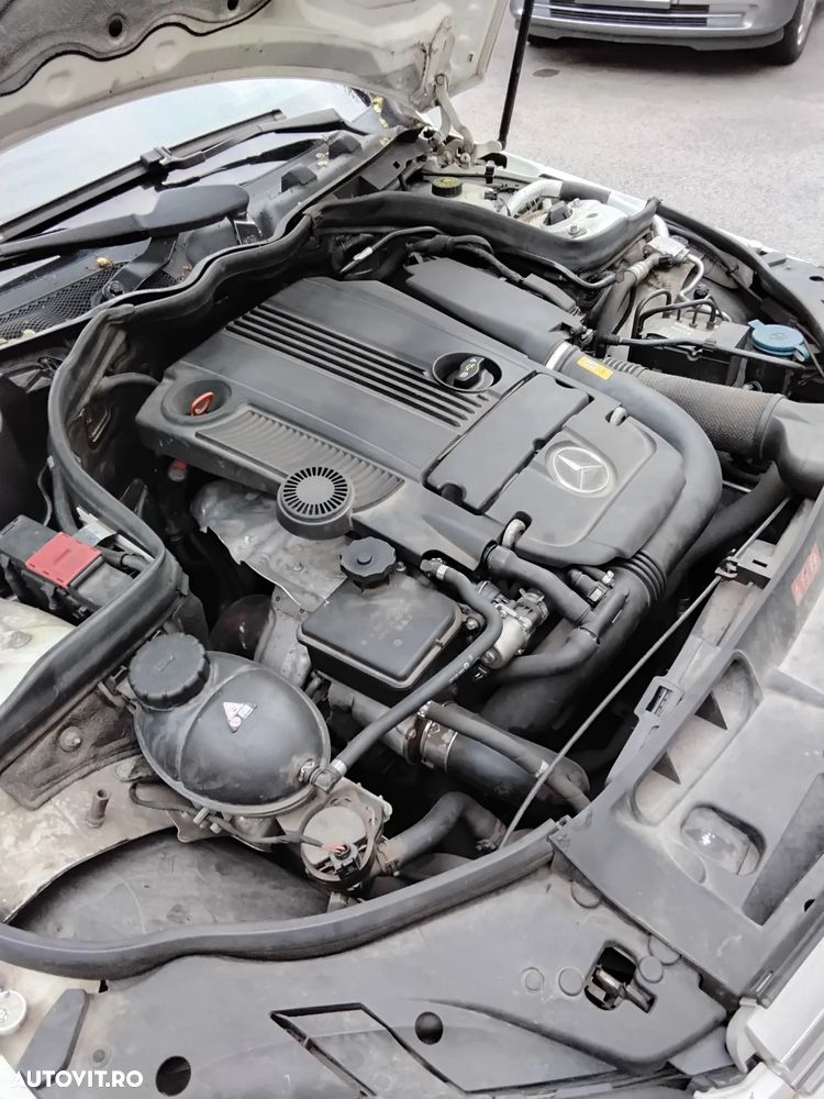 Mercedes-Benz C 180 CGI Automatik BlueEFFICIENCY Avantgarde - 10