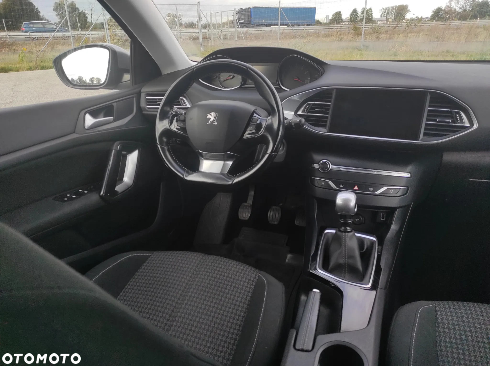 Peugeot 308 SW 1.2 PureTech Active S&S - 11