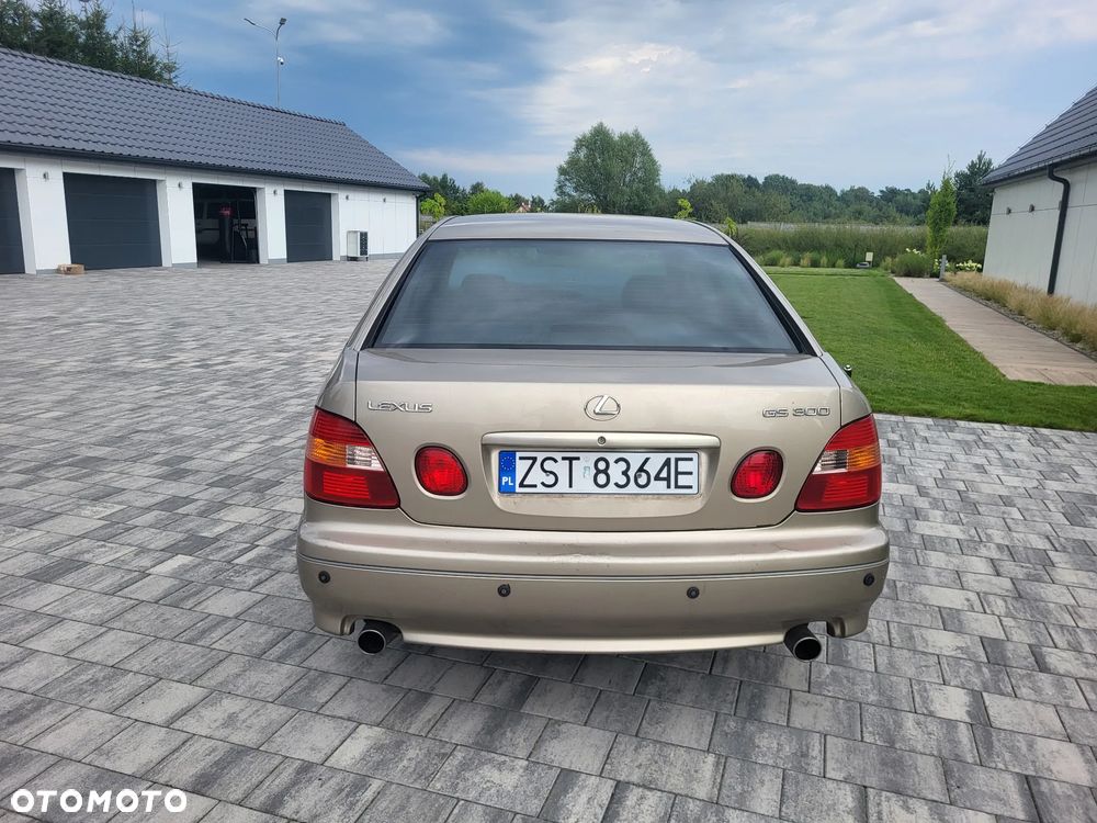 Lexus GS 300 - 7