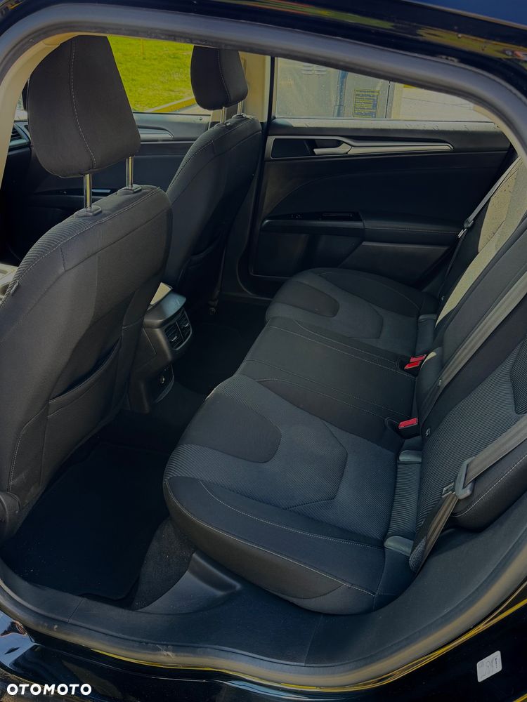 Ford Mondeo 2.0 TDCi Titanium PowerShift - 21
