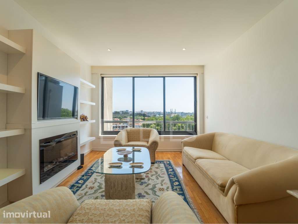 Apartamento T3, mobilado e equipado, nos Pinhais da Foz - Grande imagem: 2/25