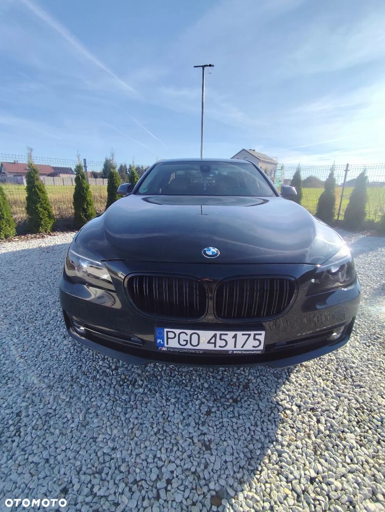 BMW Seria 7 2013 photo 4