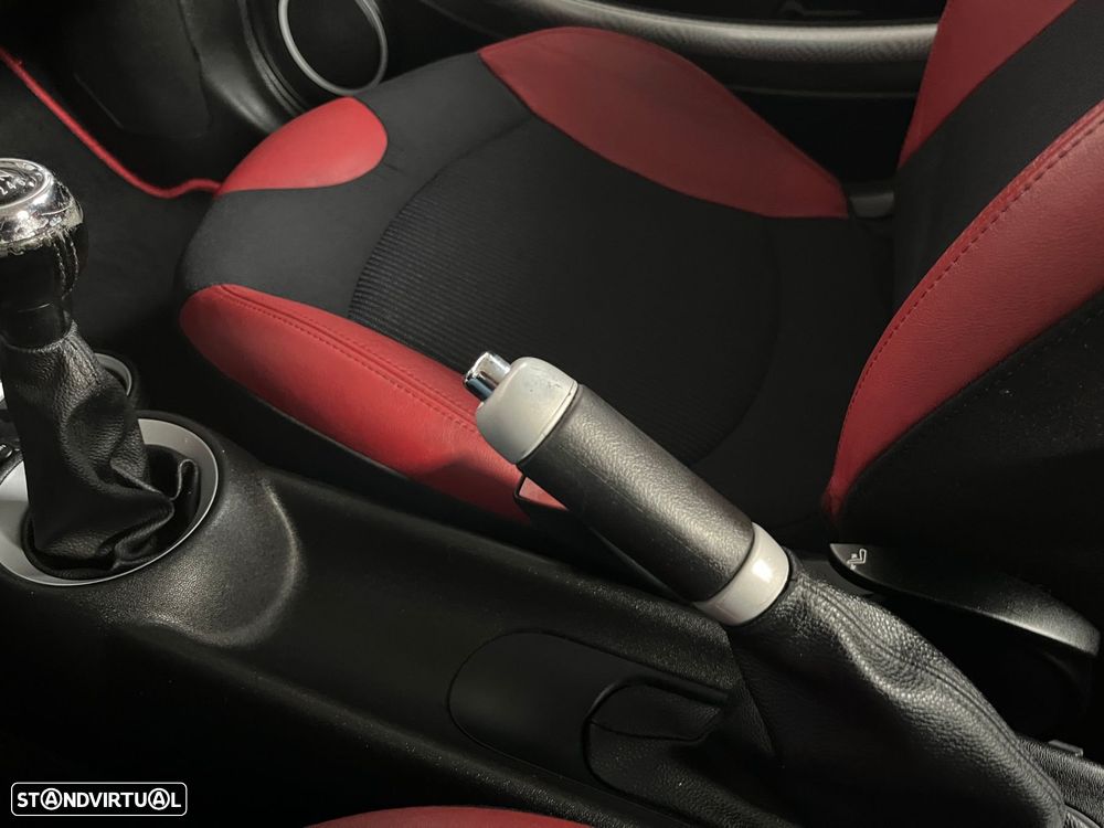 MINI 3 Portas Cooper S - 32