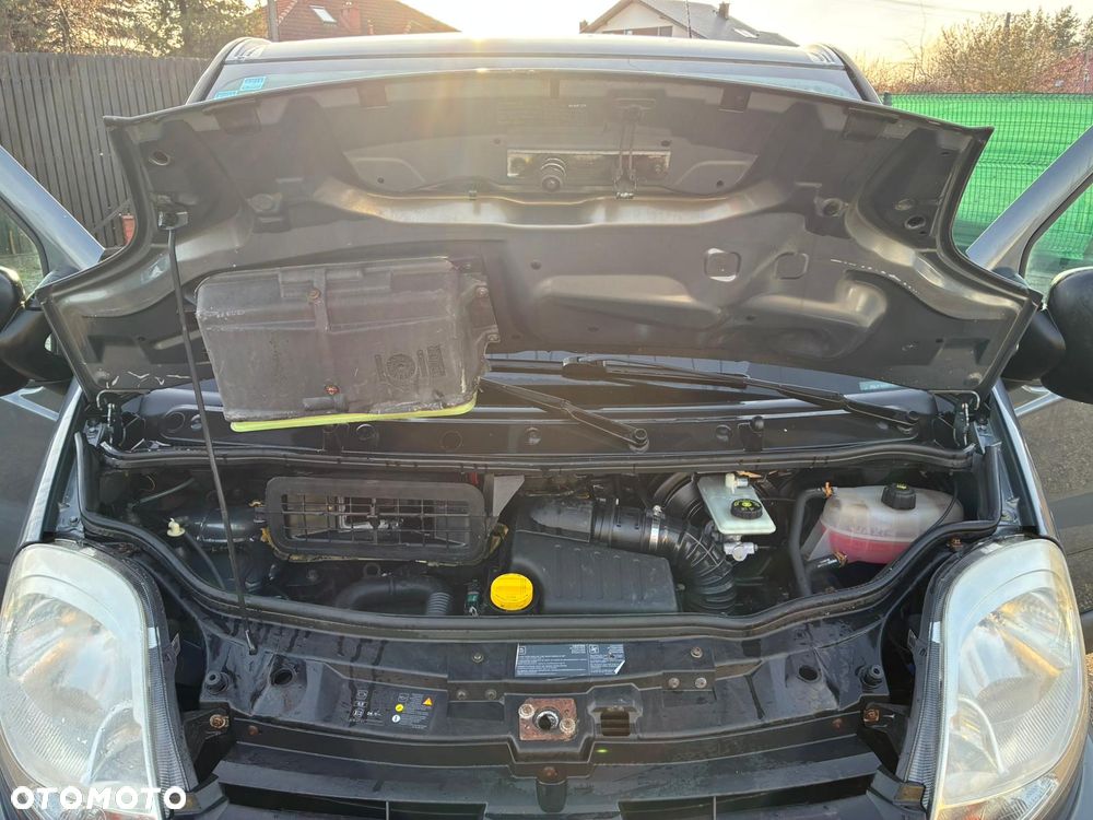 Renault Trafic - 8