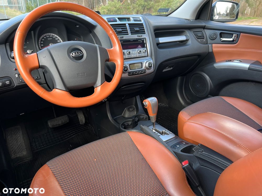 Kia Sportage 2.0 CRDi Freedom + - 28
