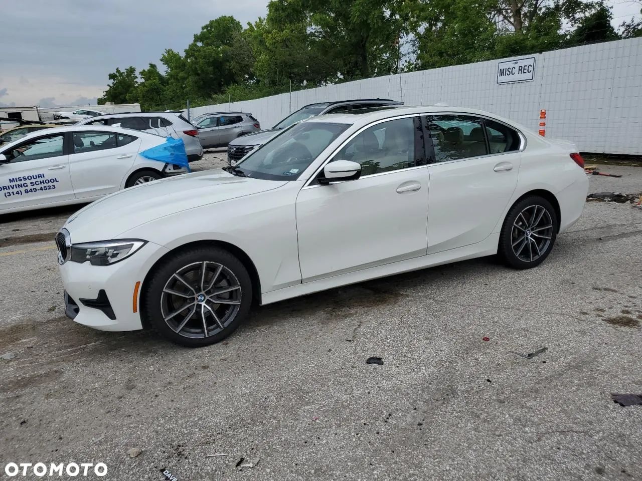 BMW Seria 3 330i Sport Line - 1