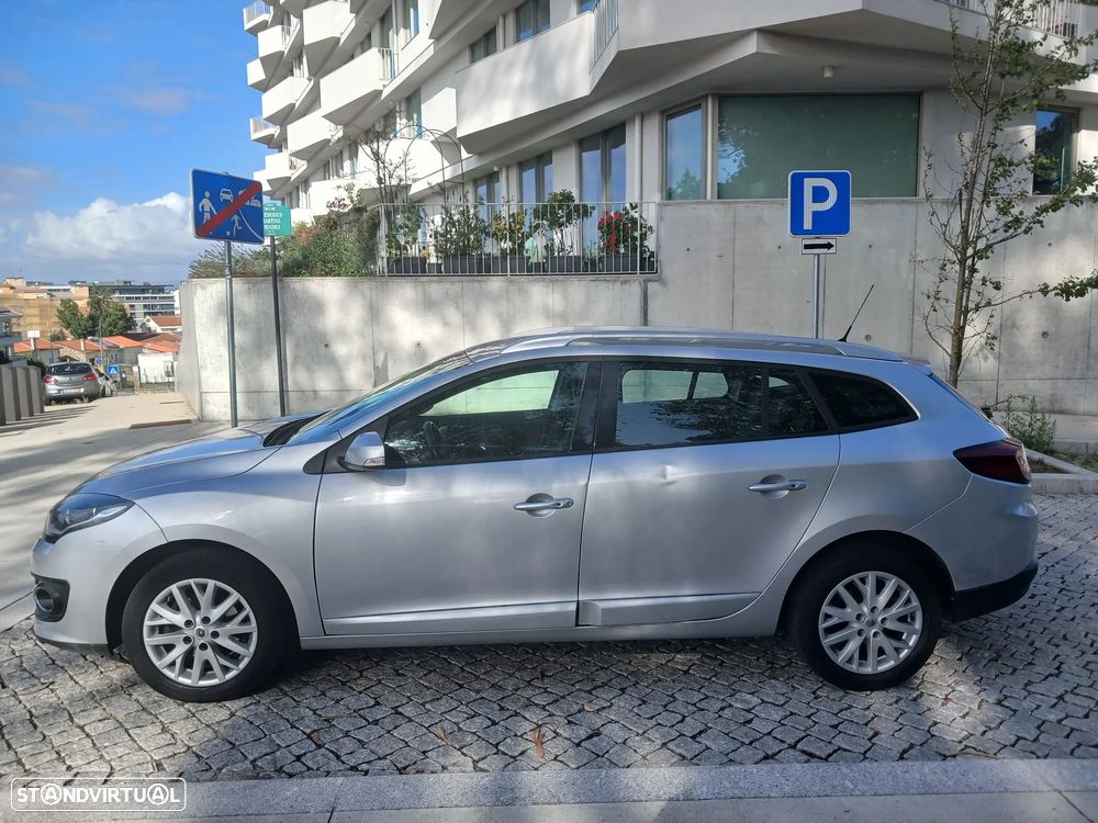 Renault Mégane Sport Tourer 1.5 dCi GT Line EDC J18 — fotografia 38