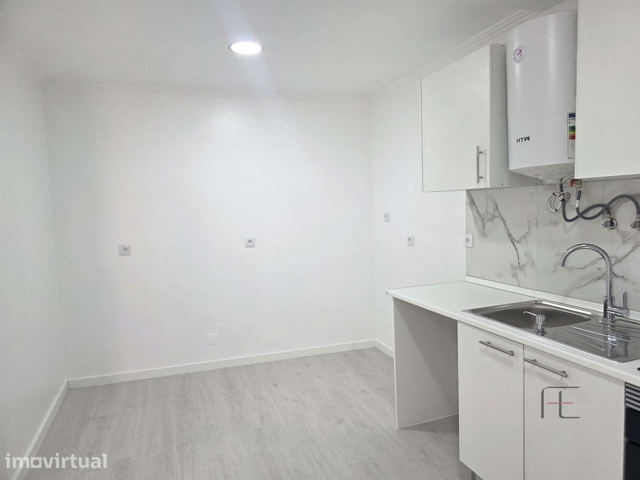 Andar Moradia T2 Venda em Funchal (São Pedro),Funchal - Grande imagem: 3/16