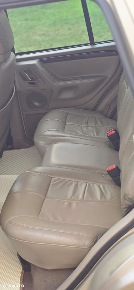 Jeep Grand Cherokee 4.7 Limited - 12
