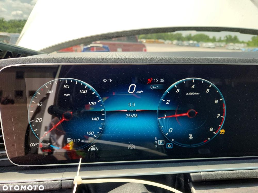 Mercedes-Benz GLE - 9
