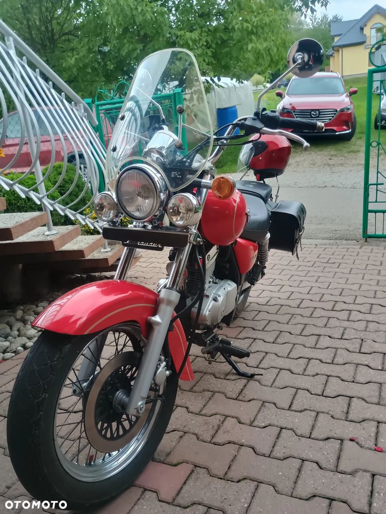 Suzuki Marauder - 1