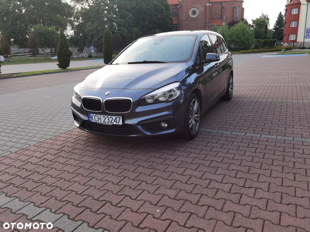 BMW Seria 2 218d Advantage - 11