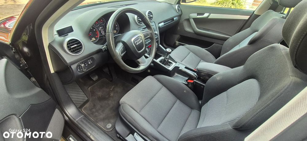 Audi A3 Sportback 1.6 Attraction - 9