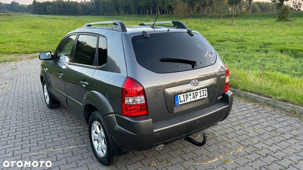 Hyundai Tucson 2.0 CRDi VGT 4WD GLS - 7
