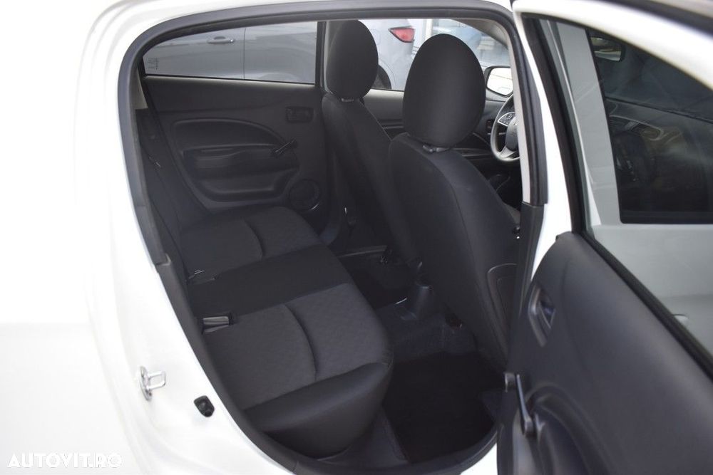 Mitsubishi Space Star - 28