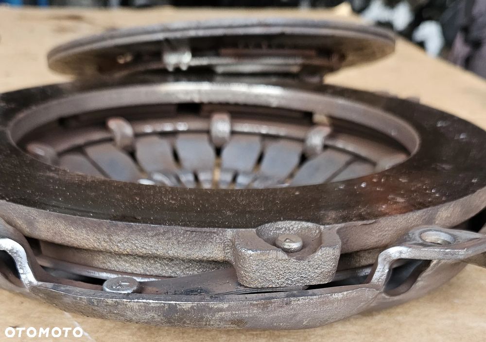 Ford Connect 1.8 Di TDDI  sprzęgło tarcza docisk - 3