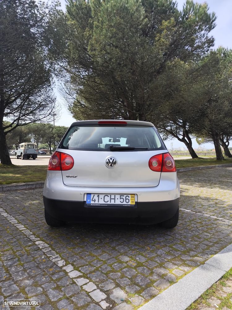 VW Golf 1.9 TDi Confortline DSG - 13