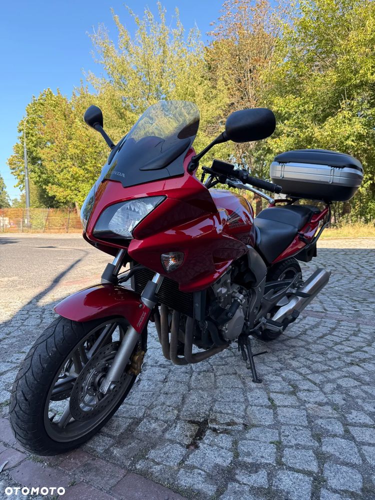 Honda CBF - 4