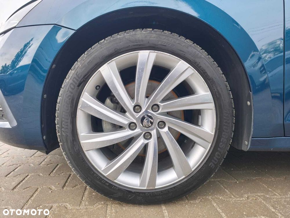 Skoda Octavia 2.0 TSI 4x4 Style DSG - 39
