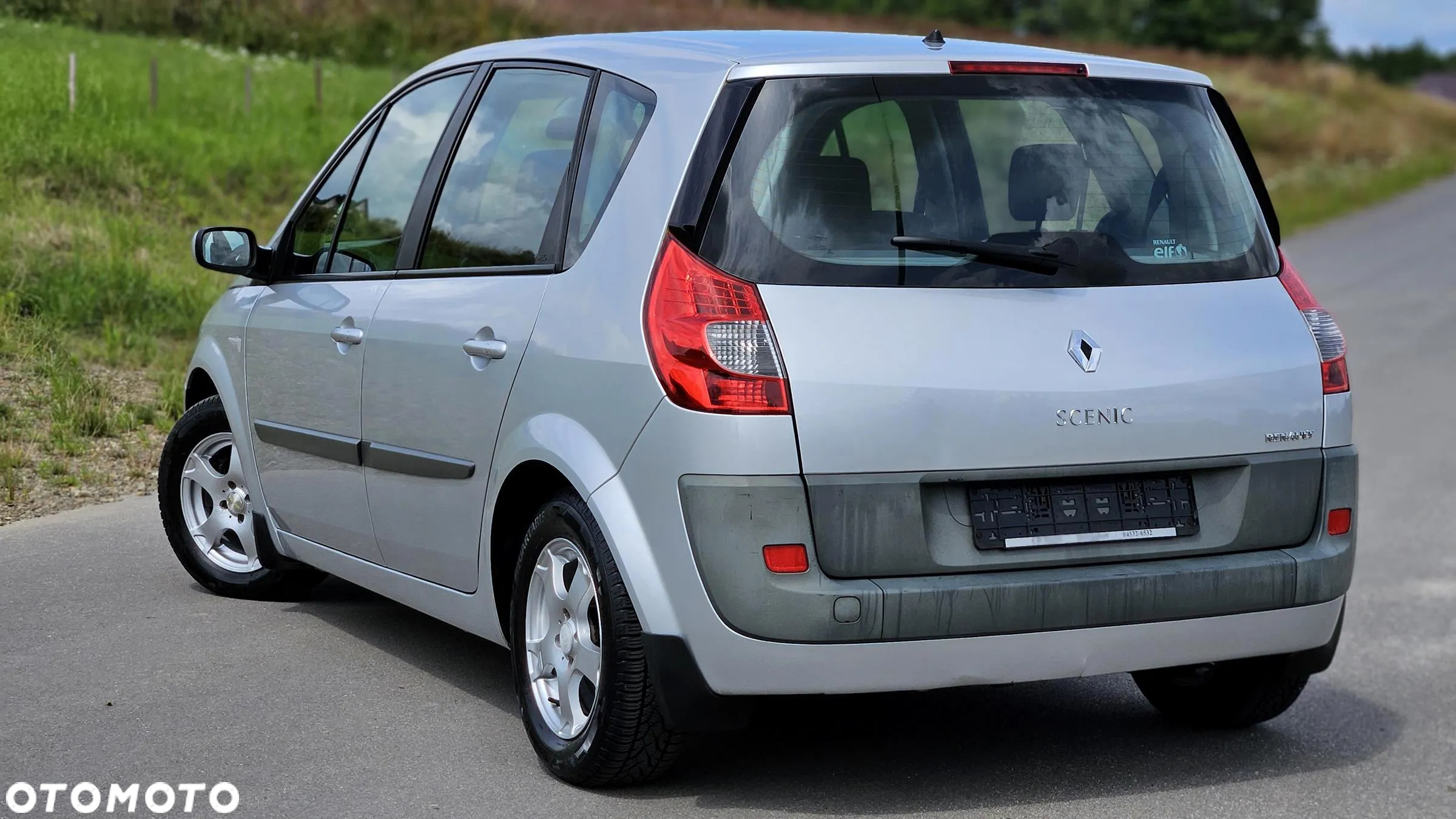 Renault Scenic 1.6 16V Privilege - 9