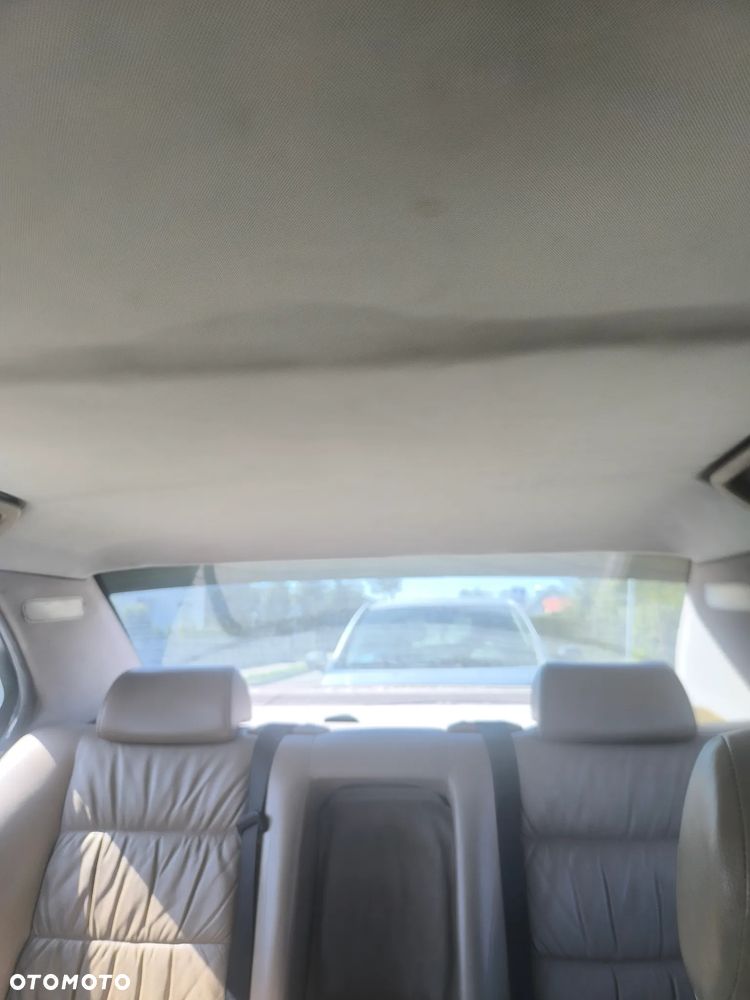 BMW Seria 5 520i - 15