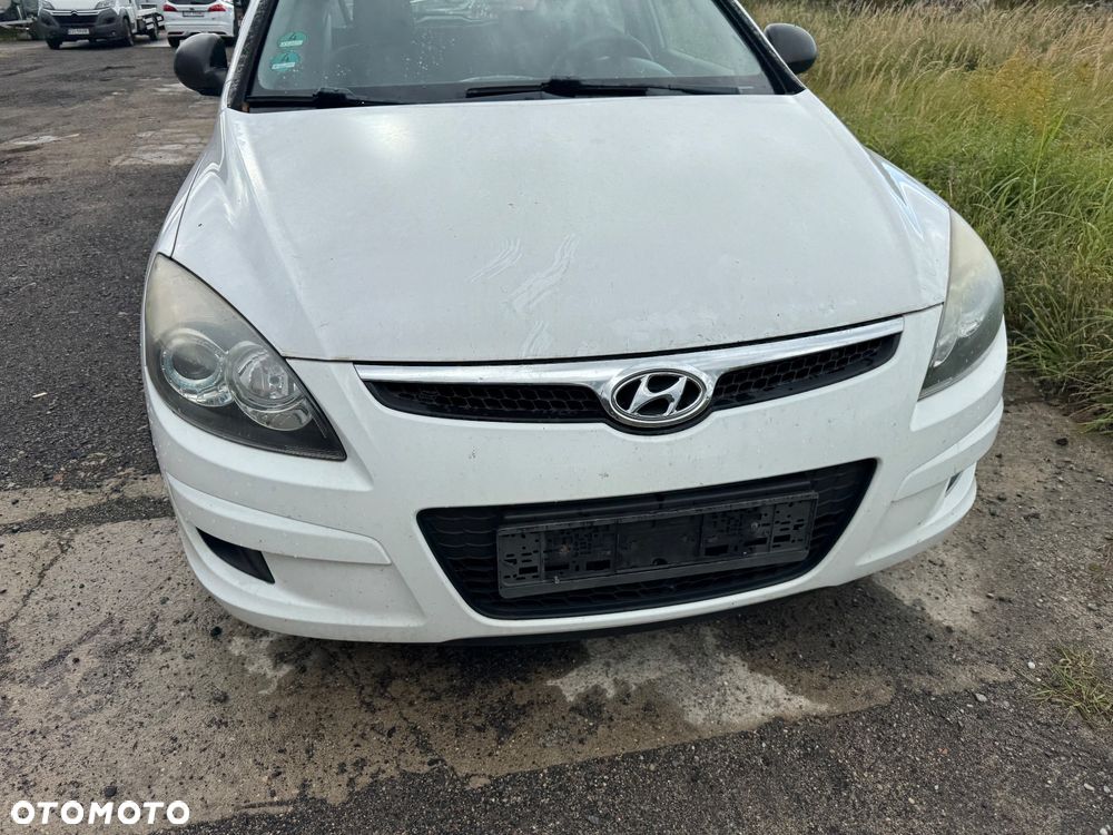 Hyundai i30 biały kolor  7F maska zderzak przedni błotnik prawy lewy pas przedni benzyna  drzwi prawe lewe przednie tylnie lampa prawa lewa - 2