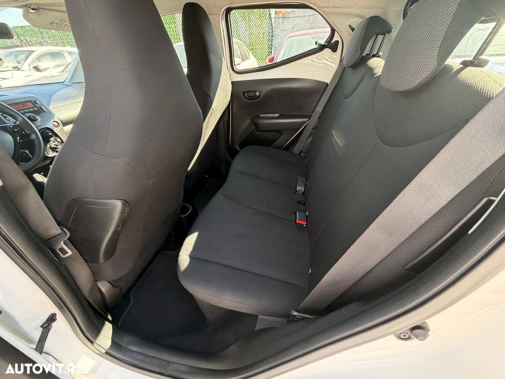 Toyota Aygo 1.0 VVY-I 5 usi X-connect - 17