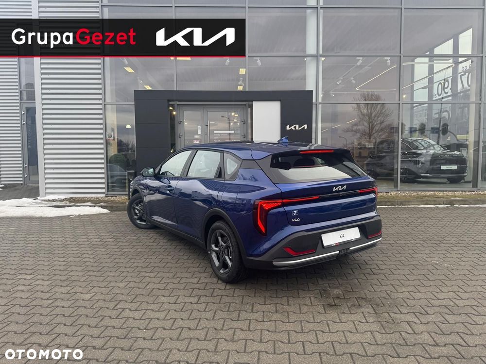 Kia K4 - 5